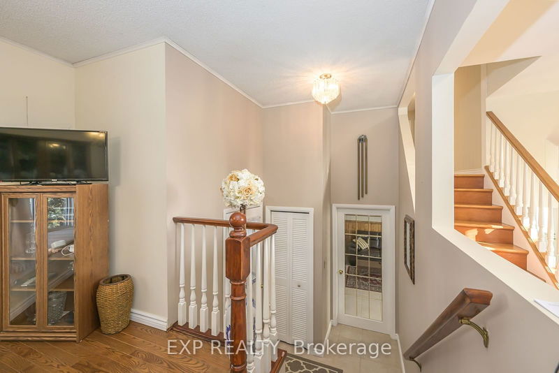 5054 Westchester Bourne   Thames Centre, N0L 1B0 | Image 5