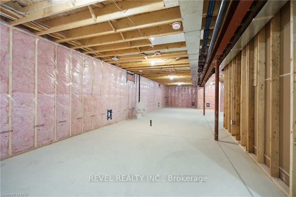 Listing Image 33