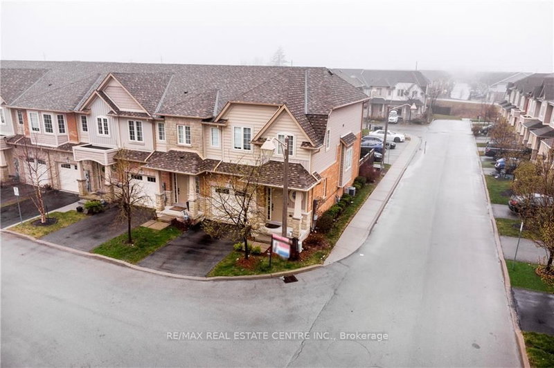 54 - 8 Lakelawn Rd, Grimsby, L3M 0G1 | Image 3