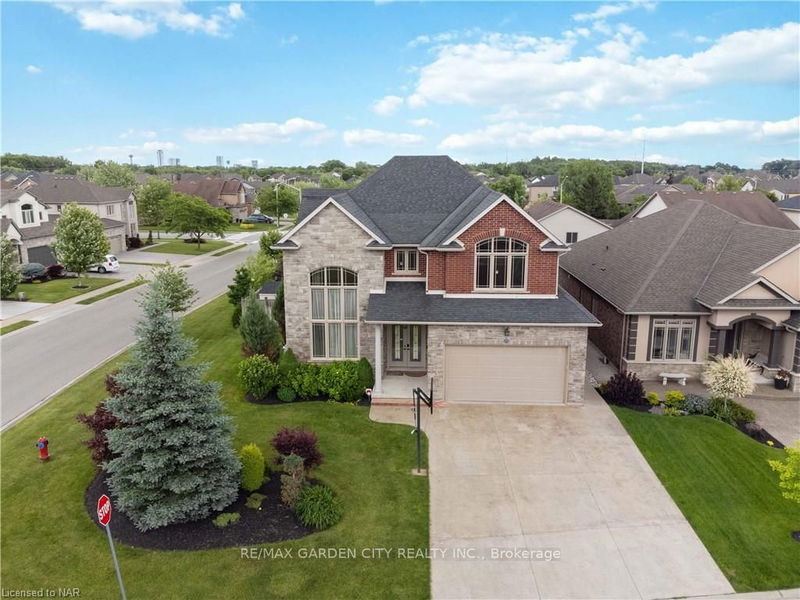 home for sale on 6520 Richard Crescent