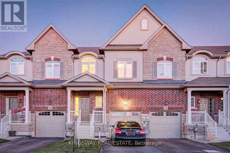 home for lease on 16 Bradbury Road W