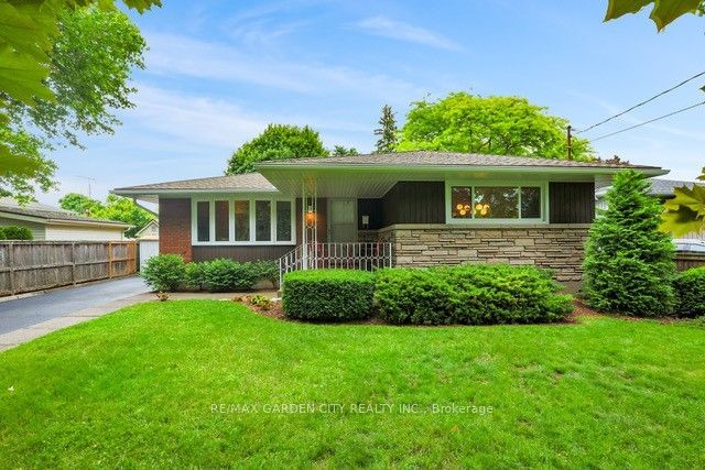 home for sale on 78 Leaside Drive