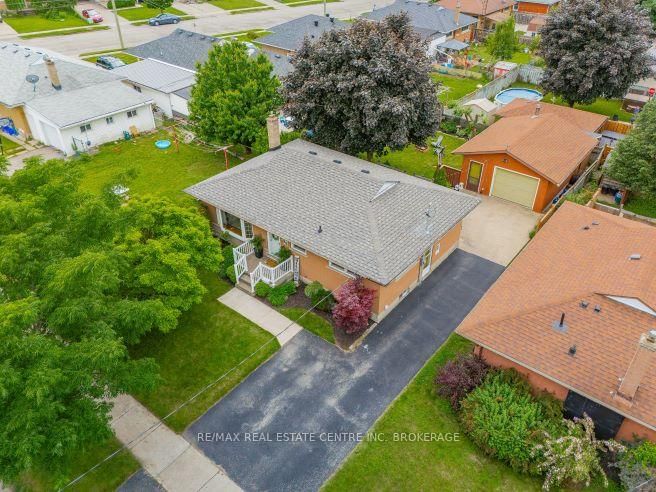 88 WOODHAVEN Rd, Kitchener, N2C 1V1 | Image 2