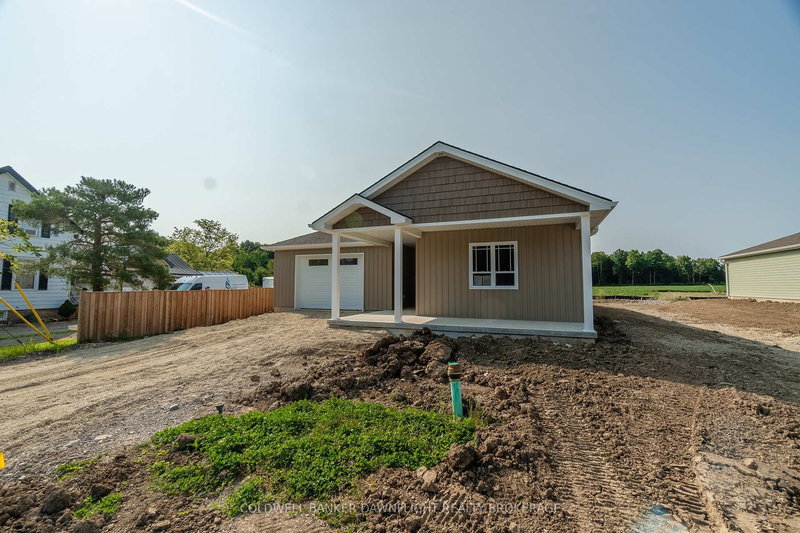 141 Victoria Ave E, South Huron, N0M 1M0 | Image 2