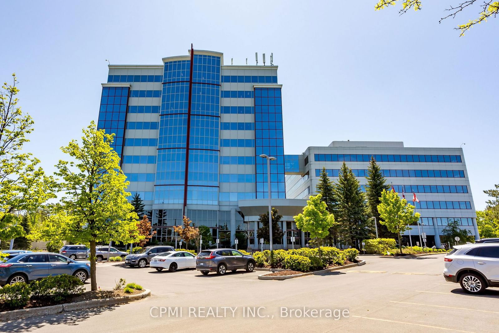 Building at 3755 Riverside Drive, Ottawa, Hunt Club