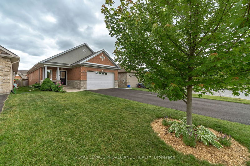 4 Trillium Crt  Belleville, K8P 5M5 | Image 3