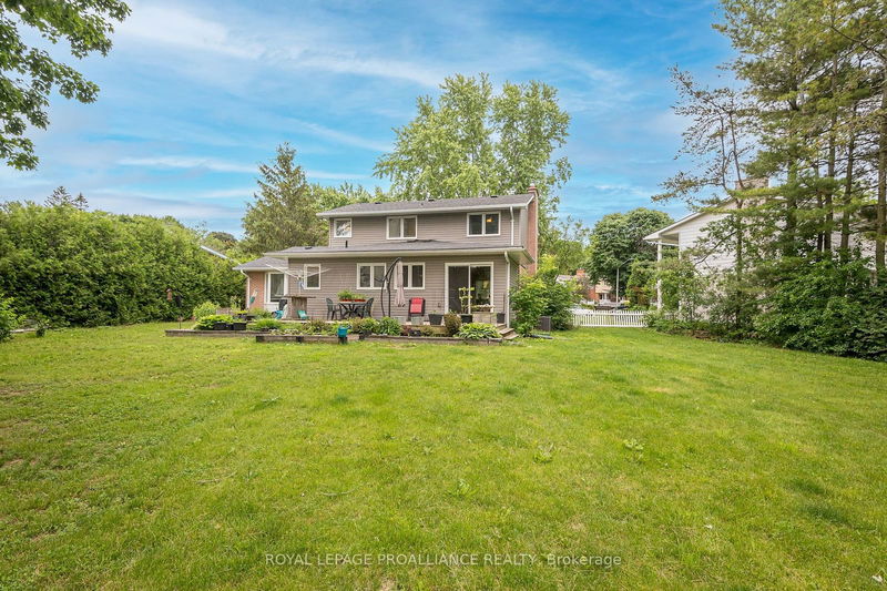 115 Fairway Hill Cres  Kingston, K7M 2B5 | Image 40