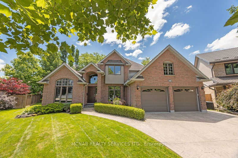 home for sale on 98 Toohey Court