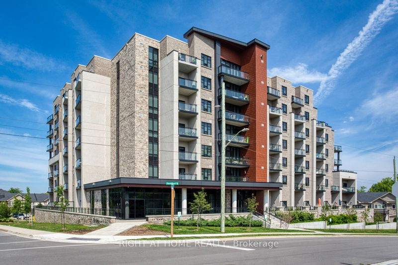 home for sale on 208-30 Hamilton Street S