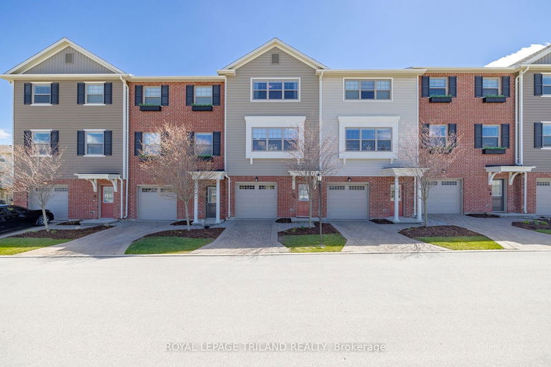 home for sale on 22-3025 SINGLETON Avenue