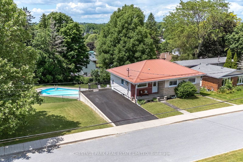 30 Prospect Ave  Prince Edward County, K0K 2T0 | Image 1