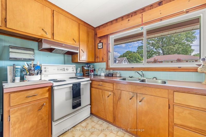 30 Prospect Ave  Prince Edward County, K0K 2T0 | Image 11