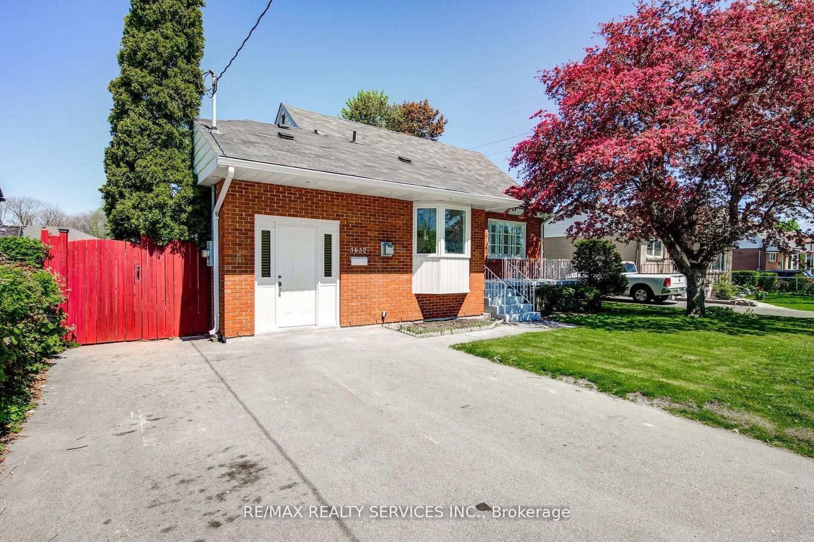 Listing Image 2