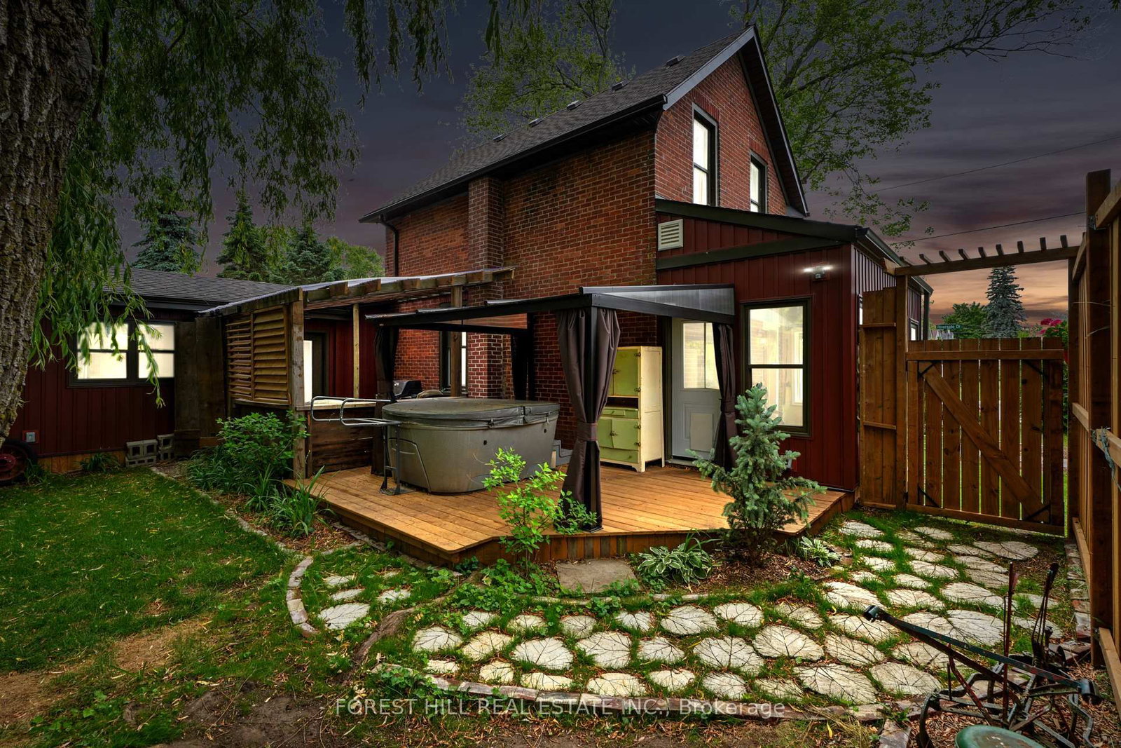 Listing Image 2