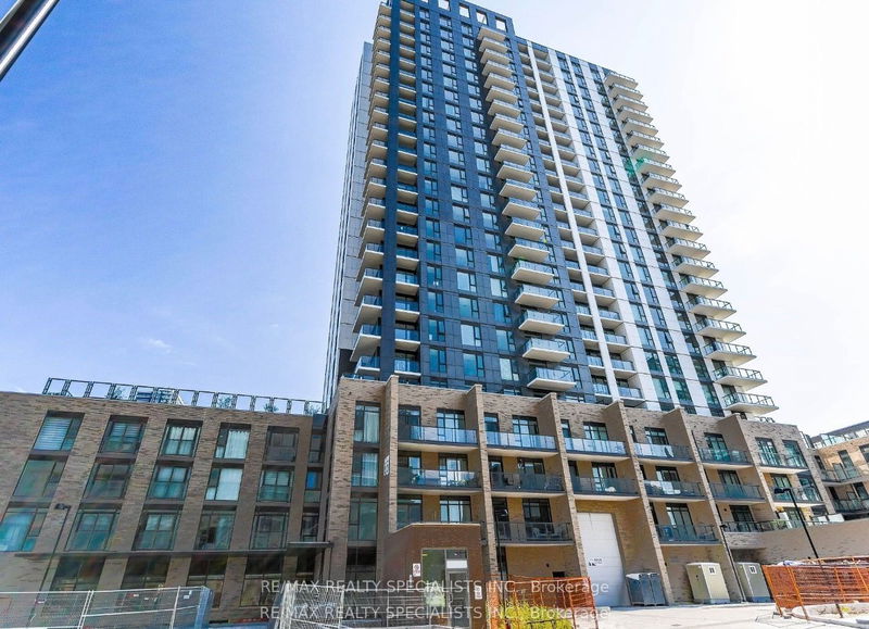 home for lease on 1008-55 DUKE Street W