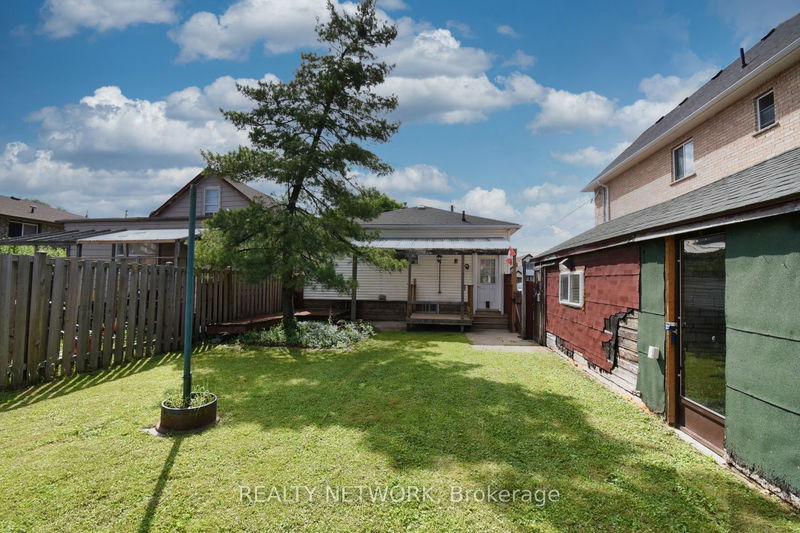 17 Craigroyston Rd  Hamilton, L8H 1A2 | Image 26