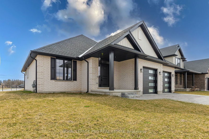 649 Tull St E Strathroy-Caradoc, N0L 1W0 | Image 2