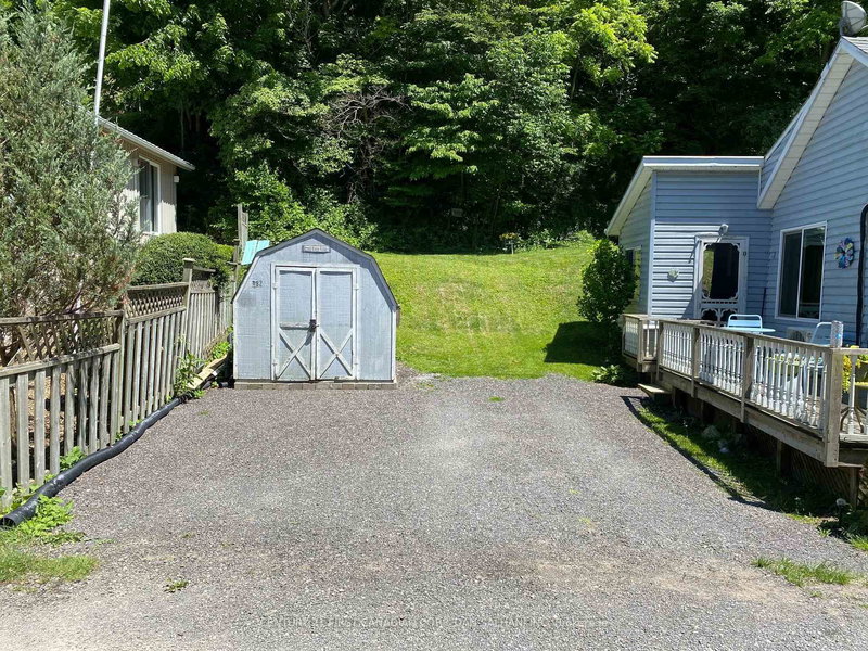 482 Lower Spring St, Central Elgin, N5L 1G6 | Image 2