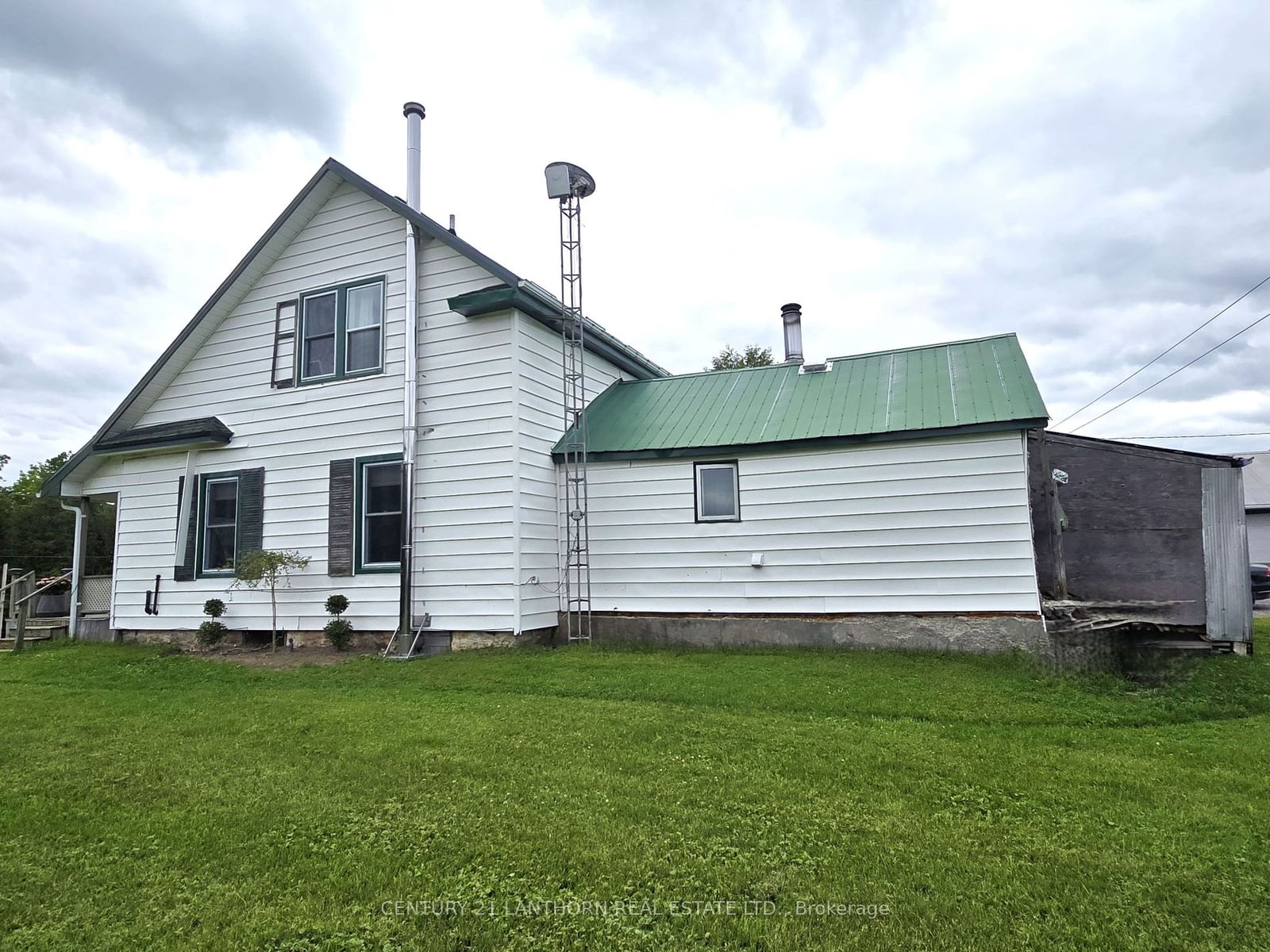 Listing Image 7