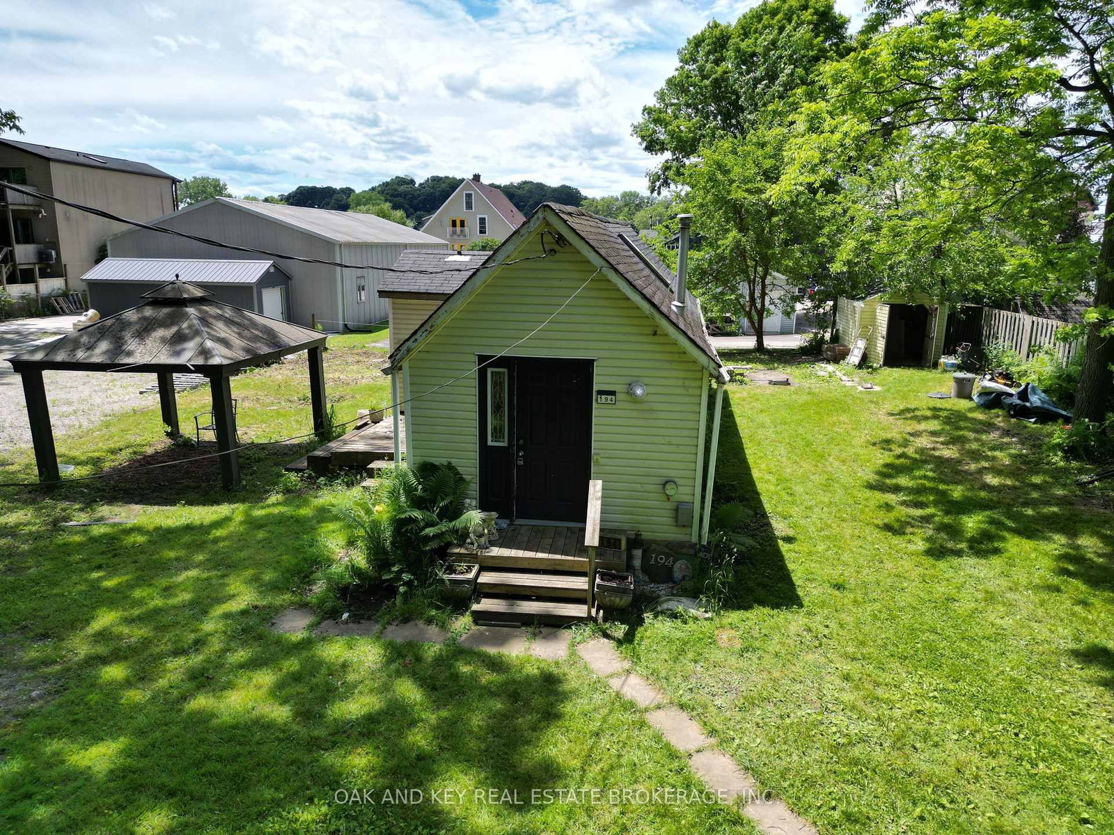 Listing Image 2