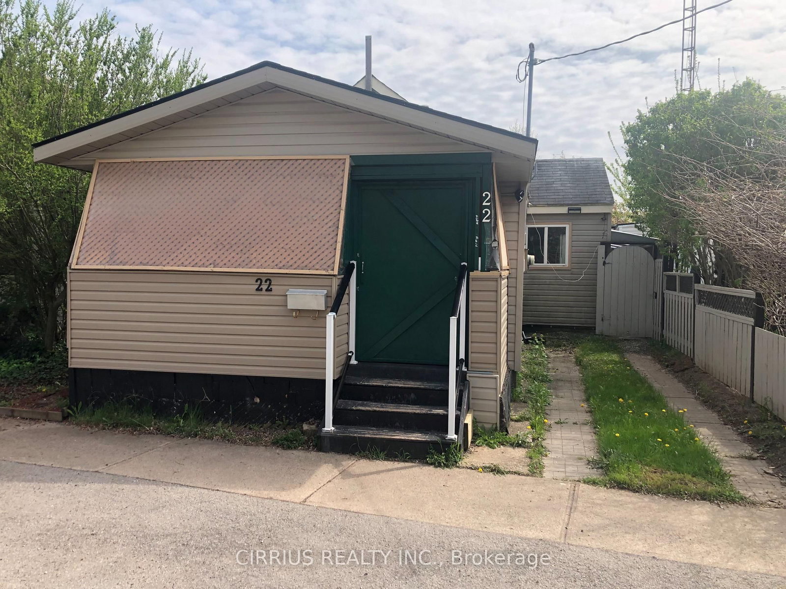 Listing Image 2