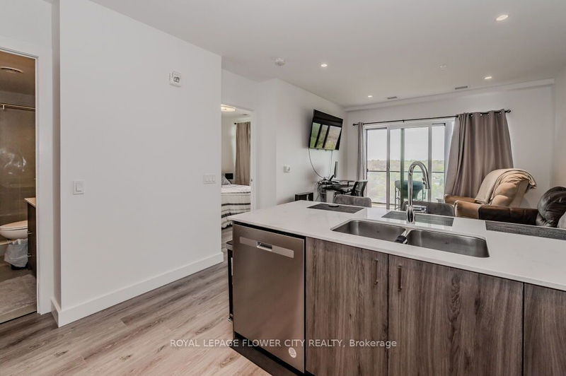  1706 - 15 Glebe St  Cambridge, N1S 0C3 | Image 12