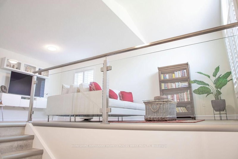 118 Colbeck Dr, Welland, L3C 7B2 | Image 2