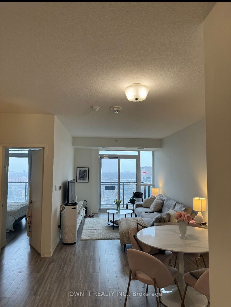 home for lease on 1503-128 King Street