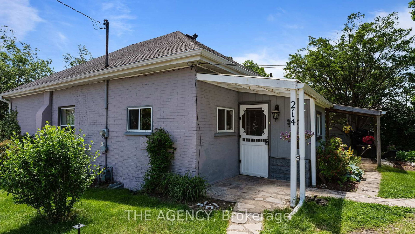 Listing Image 7
