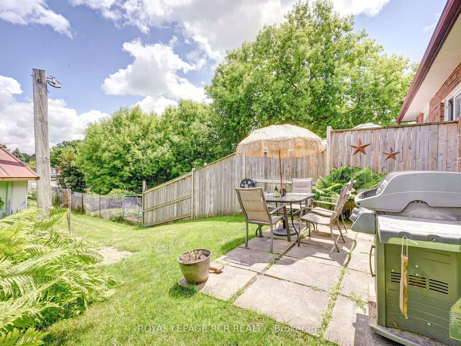 Listing Image 19