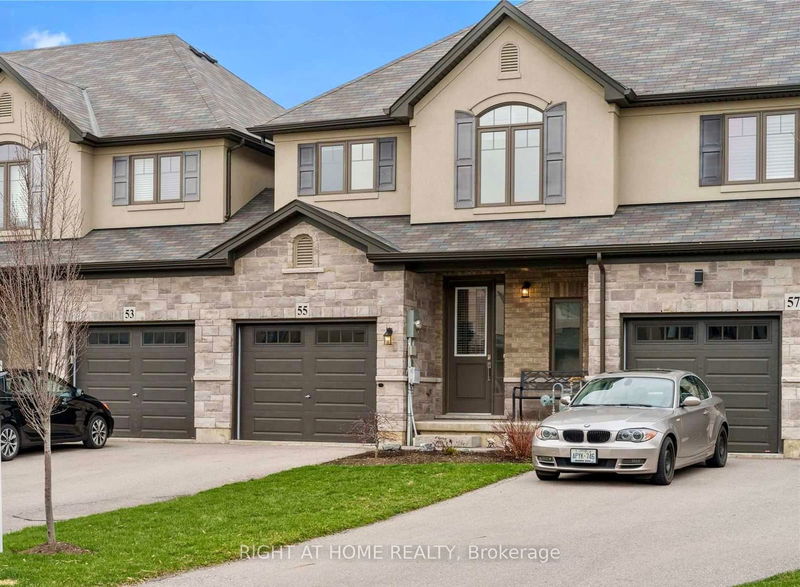 home for lease on 55 Dodman Crescent