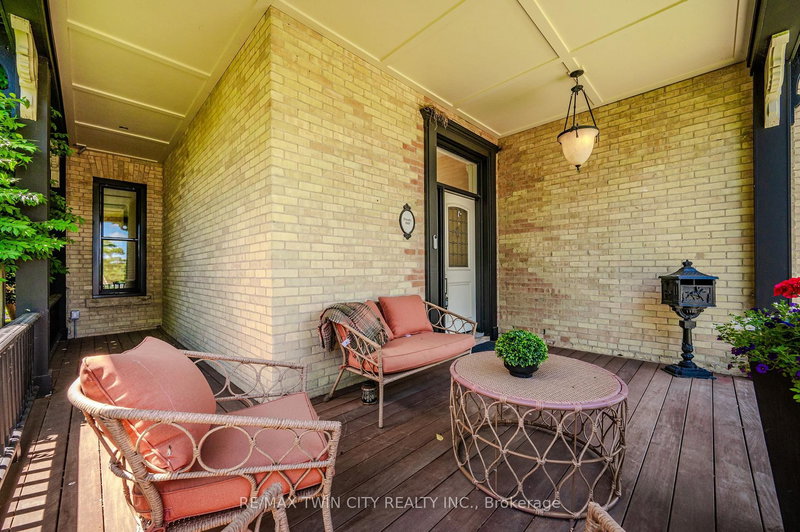 24 Park Ave, Cambridge, N1S 2S2 | Image 3