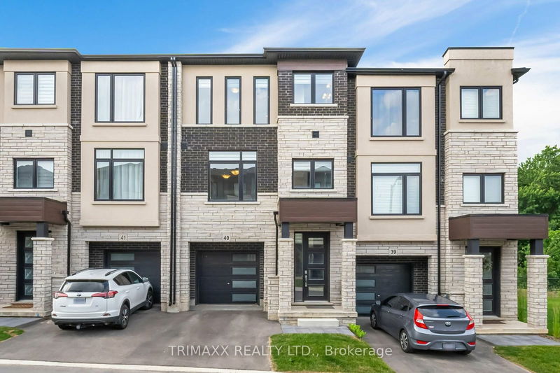 home for lease on 40-290 EQUESTRIAN Way