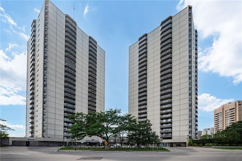 home for lease on 1004-323 Colborne Street