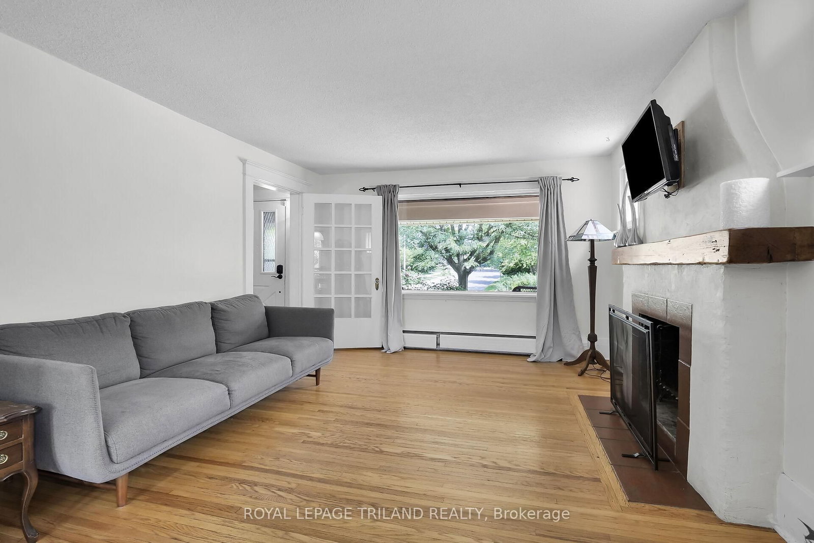 Listing Image 7