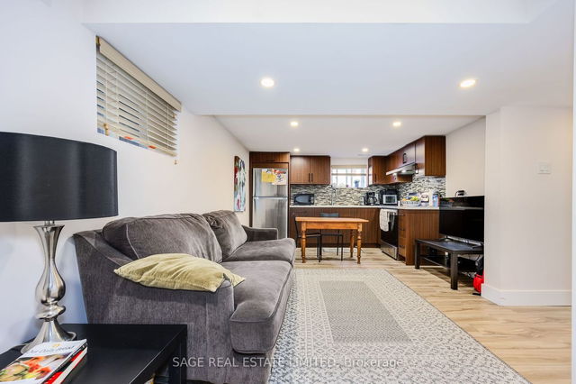 Bsmt - 146 East 34th Street