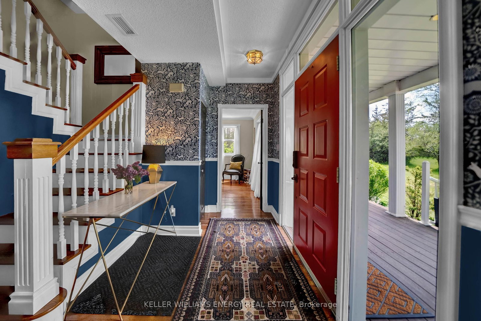 Listing Image 7