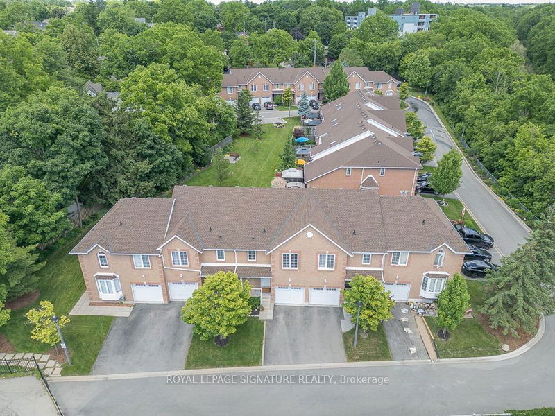 home for sale on 18-4 Victoria Street