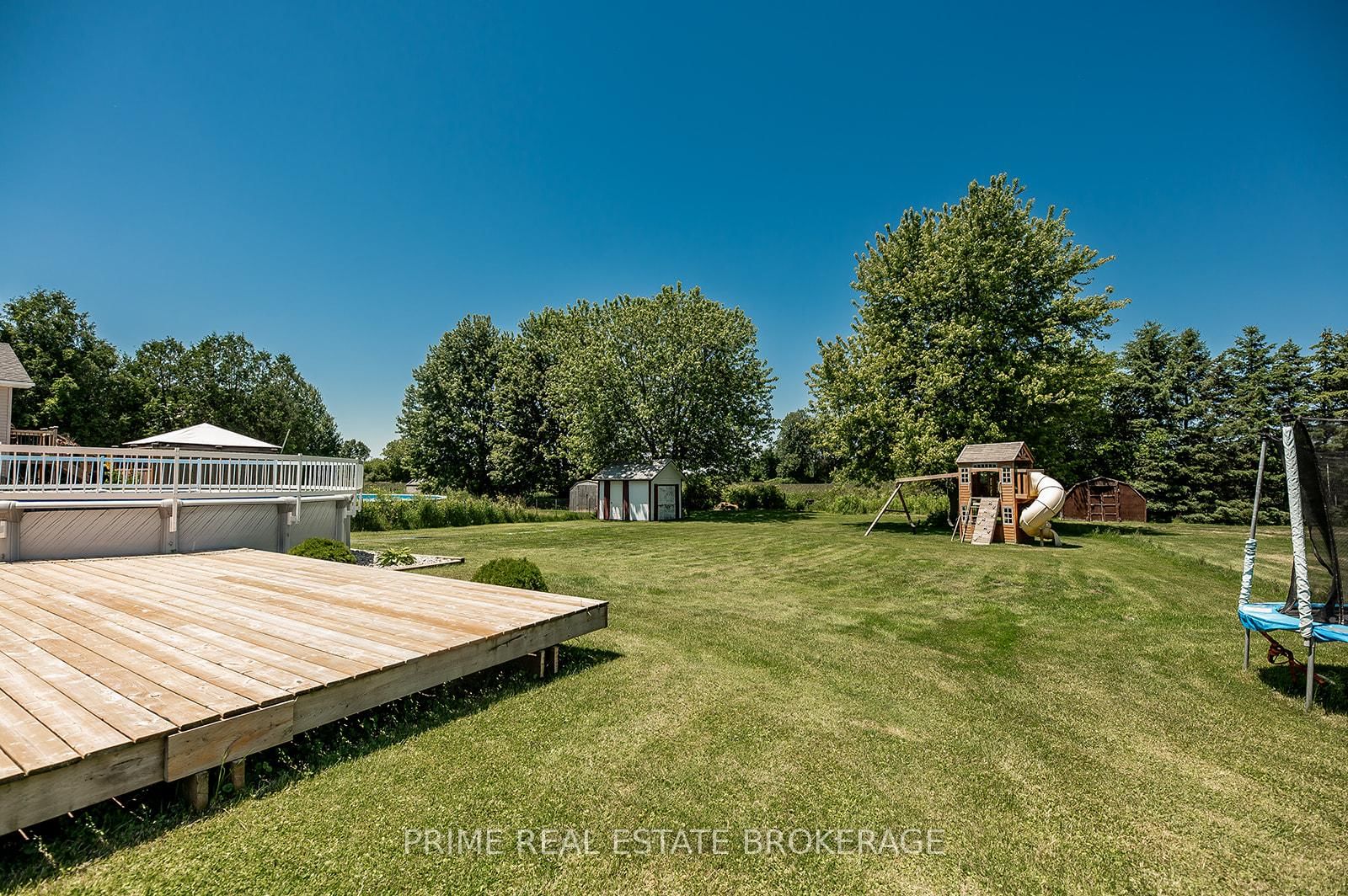 Listing Image 8