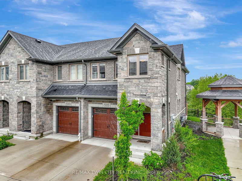 home for sale on 535 Hollybrook Crescent