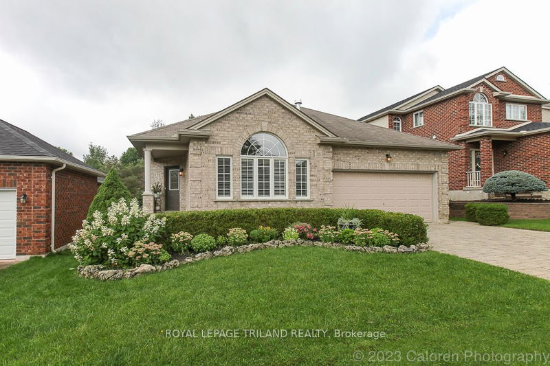 home for sale on 592 CLEARWATER Crescent