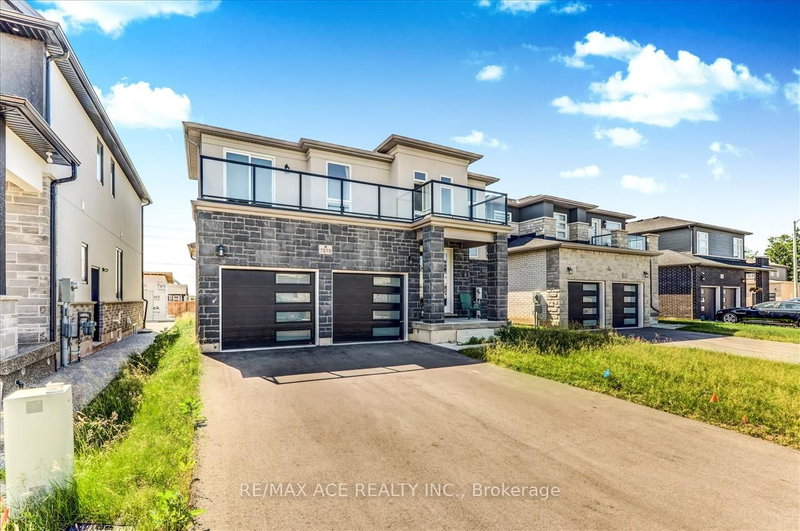 7878 Seabiscuit Dr, Niagara Falls, L2H 3T9 | Image 3