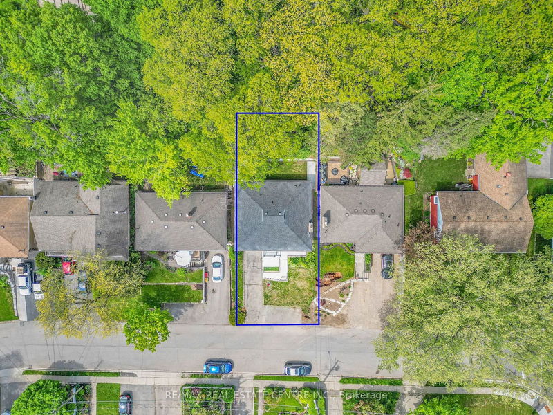 home for sale on 8 Dundonald Road