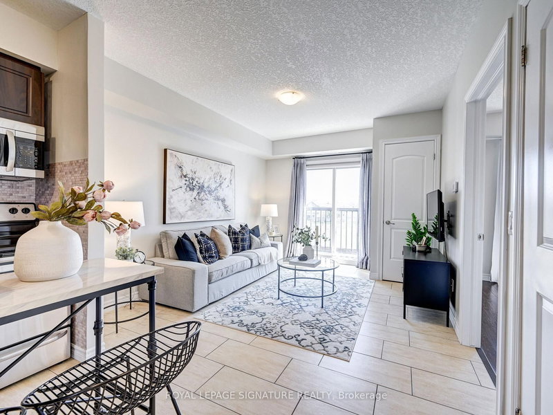 205 - 886 Golf Links Rd, Hamilton, L9K 1J8 | Image 2