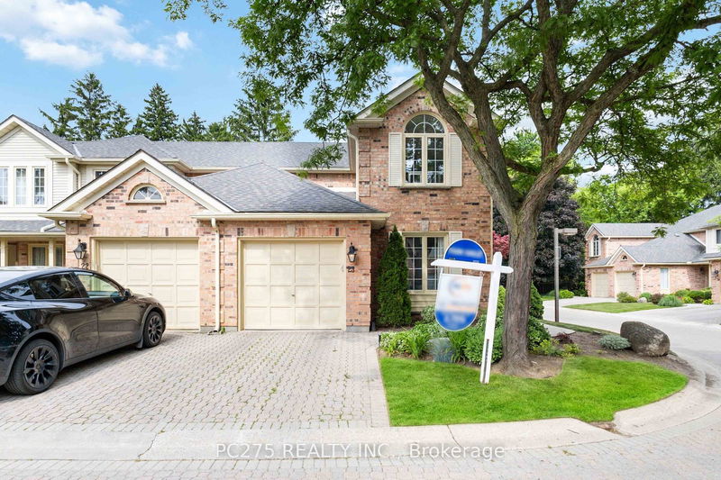 home for sale on 23-810 Maitland Street