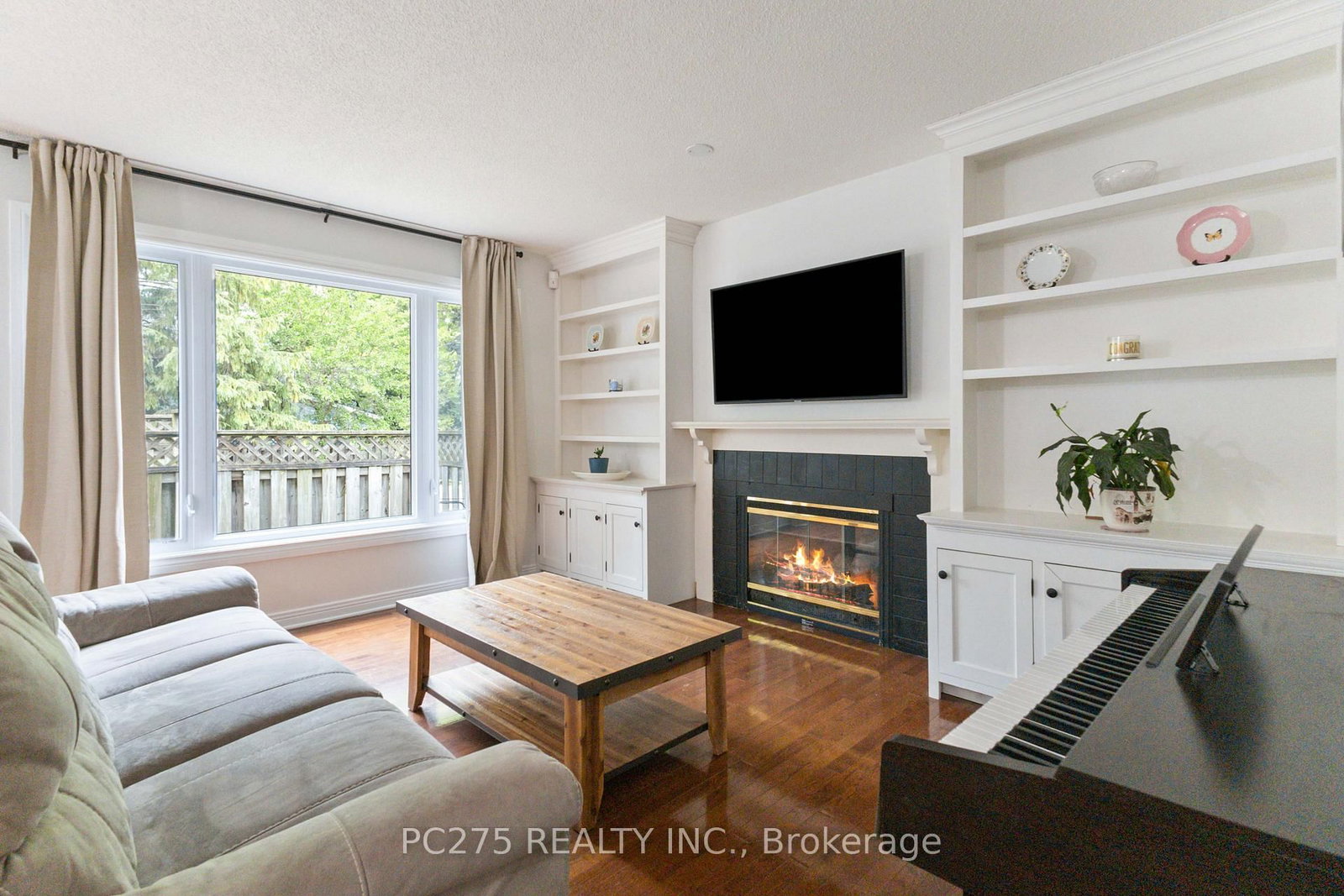 Listing Image 7