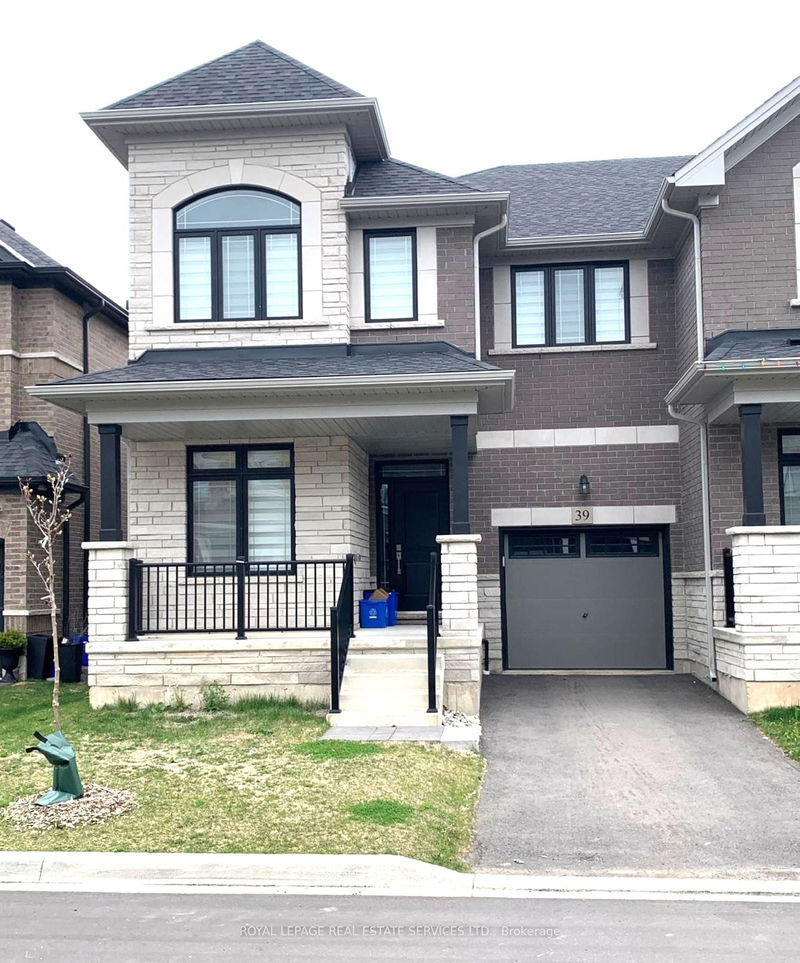home for lease on 39 Kenesky Drive