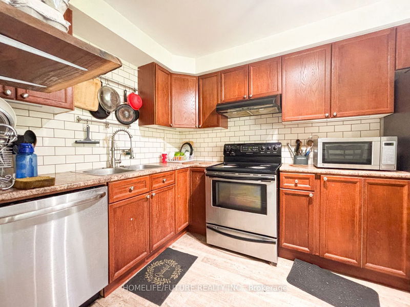  B - 304 Bluevale St N Waterloo, N2J 4G3 | Image 22