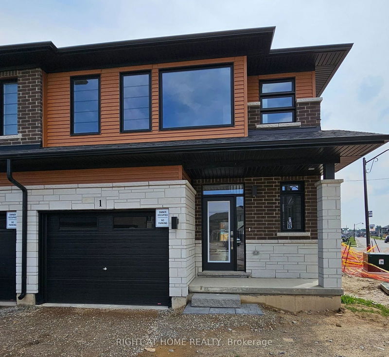 home for lease on 1-448 Blackburn Drive
