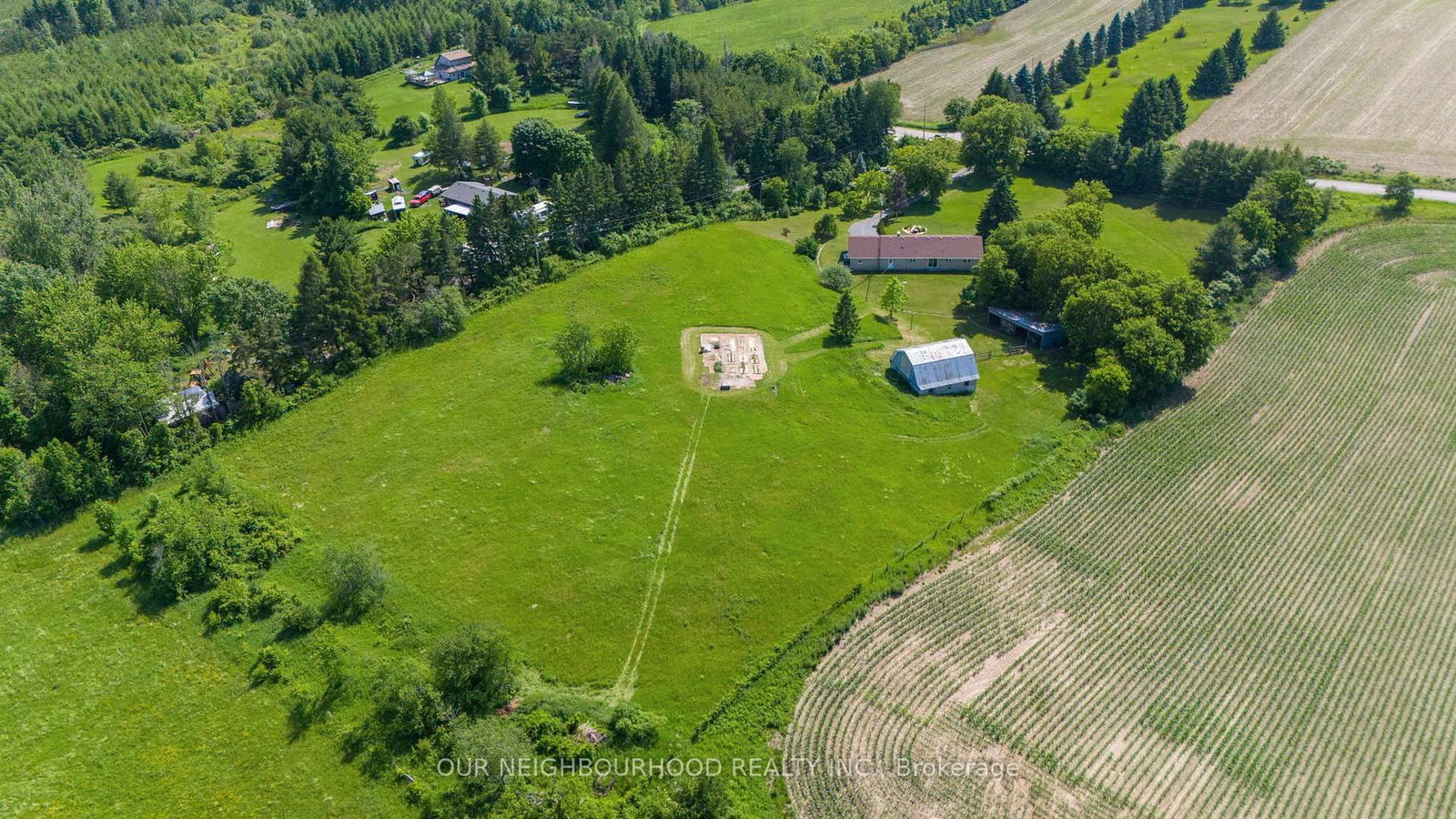 Listing Image 29